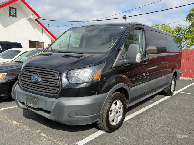 2017 Ford Transit Van  RWD photo