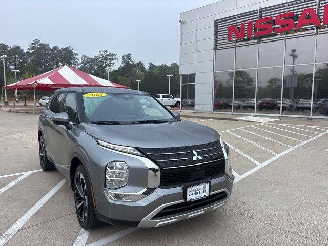 2023 Mitsubishi Outlander SE FWD photo