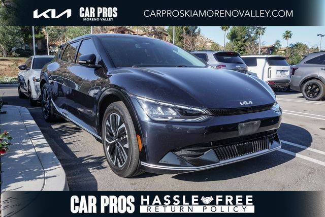 2022 Kia EV6 Wind RWD photo