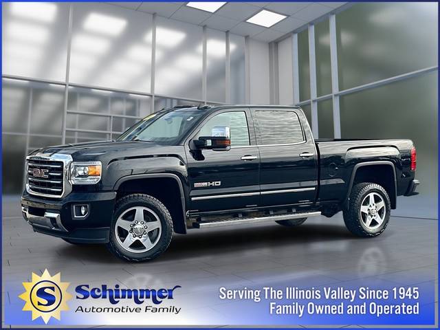 2017 GMC Sierra 2500HD SLT 4WD photo