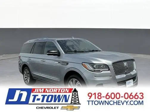 2023 Lincoln Navigator Reserve 4WD photo