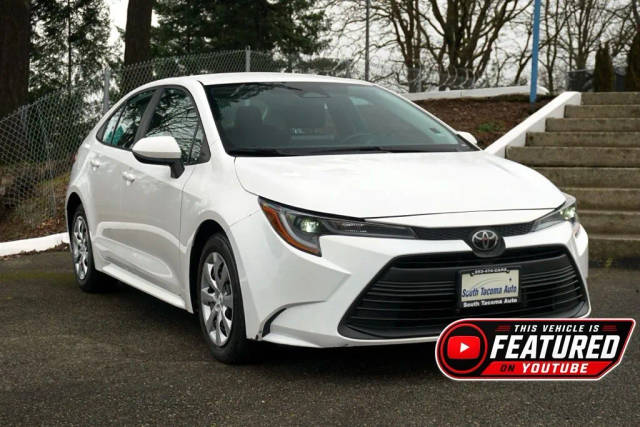 2023 Toyota Corolla LE FWD photo