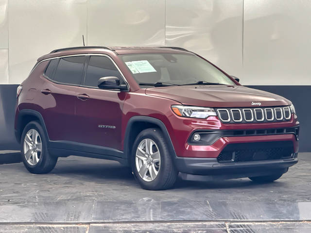 2022 Jeep Compass Latitude FWD photo