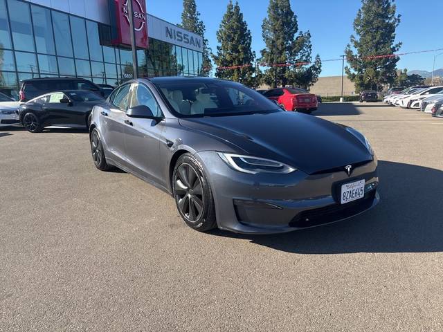 2022 Tesla Model S  AWD photo