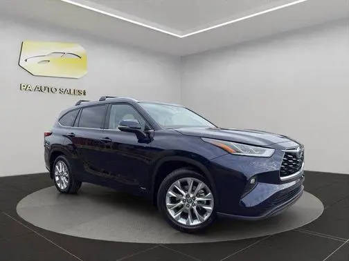 2022 Toyota Highlander Hybrid Limited AWD photo
