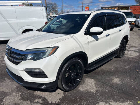 2016 Honda Pilot Elite AWD photo