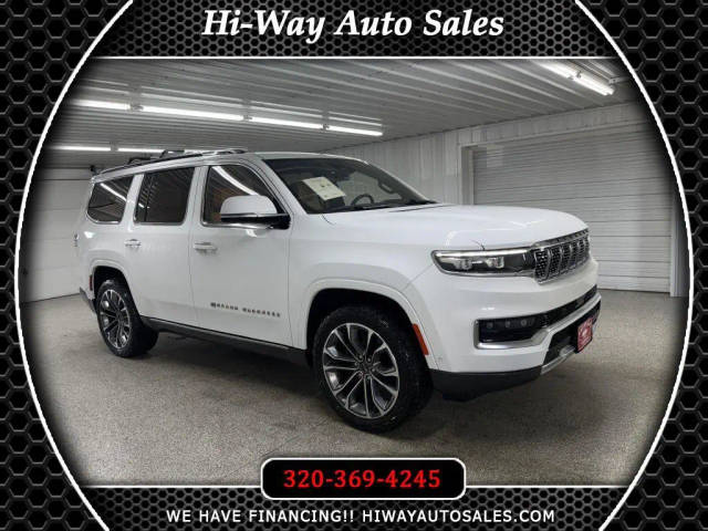 2022 Jeep Grand Wagoneer Series III 4WD photo