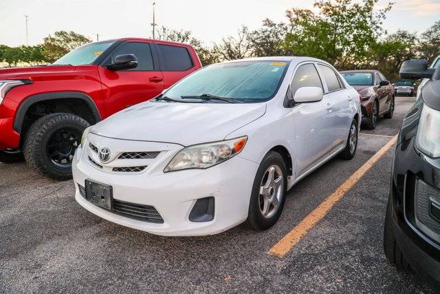 2016 Toyota Corolla LE FWD photo