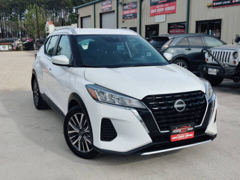 2023 Nissan Kicks SV FWD photo