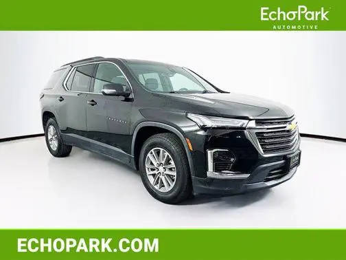 2022 Chevrolet Traverse LT Cloth AWD photo