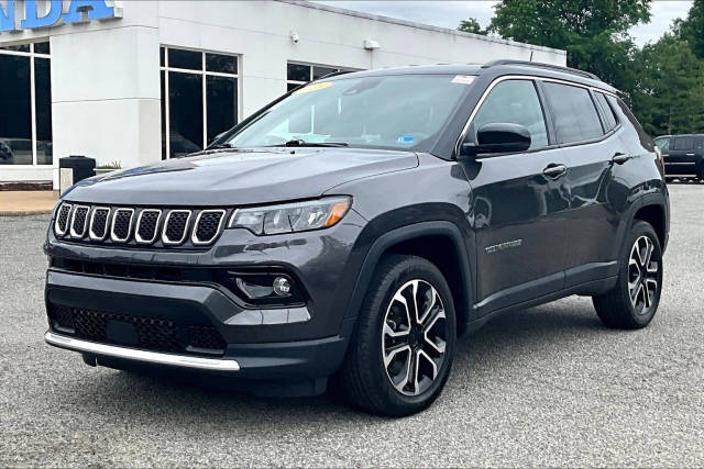 2023 Jeep Compass Limited 4WD photo