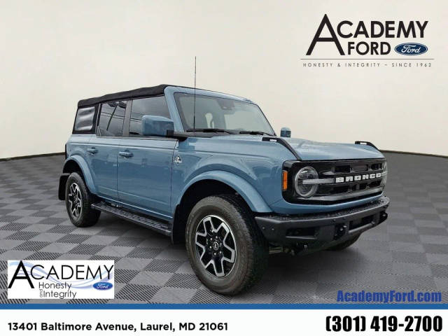 2021 Ford Bronco 4 Door Outer Banks 4WD photo