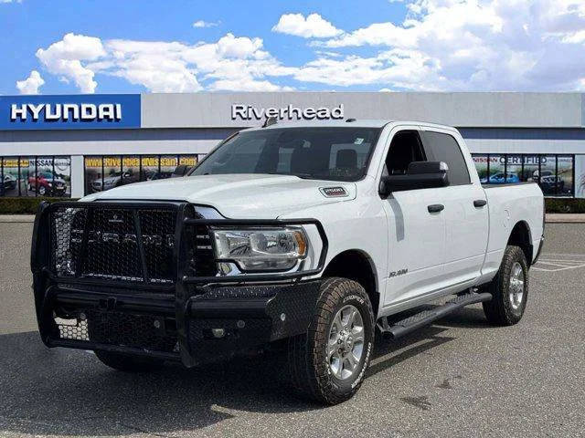 2023 Ram 2500 Big Horn 4WD photo