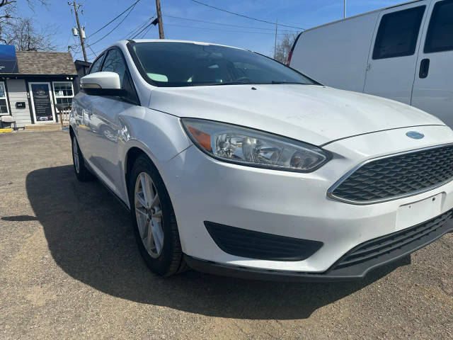 2016 Ford Focus SE FWD photo