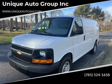2017 Chevrolet Express Cargo  RWD photo