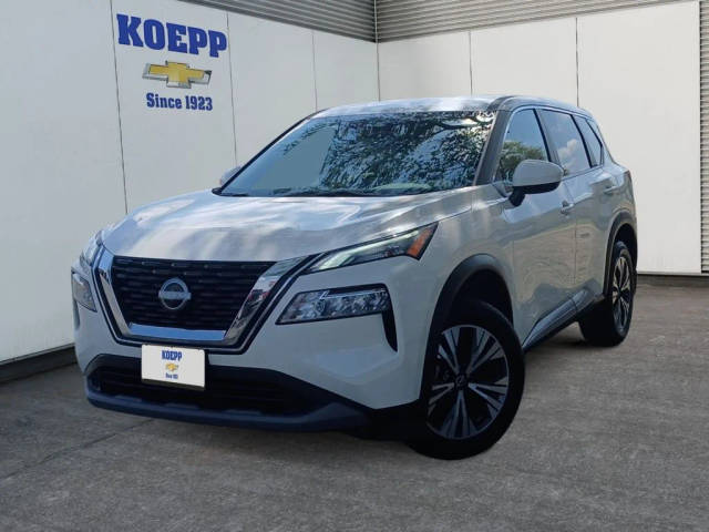 2023 Nissan Rogue SV FWD photo