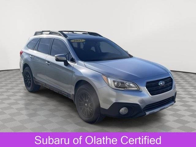 2017 Subaru Outback Limited AWD photo