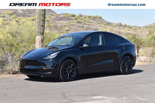 2023 Tesla Model Y Long Range AWD photo