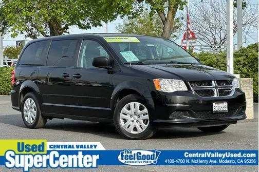 2017 Dodge Grand Caravan SE FWD photo