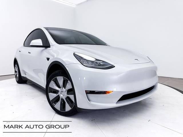 2022 Tesla Model Y Long Range AWD photo