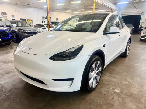2023 Tesla Model Y Long Range AWD photo