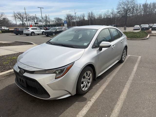 2022 Toyota Corolla LE FWD photo