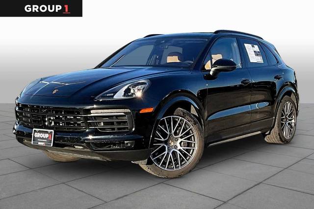 2023 Porsche Cayenne AWD photo