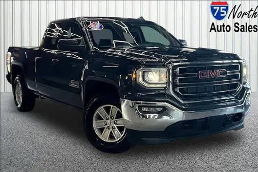 2017 GMC Sierra 1500 SLE 4WD photo