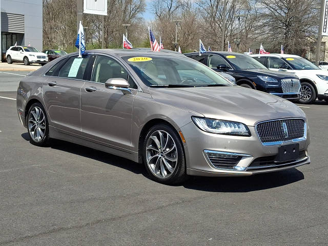 2020 Lincoln MKZ Reserve AWD photo