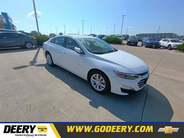 2023 Chevrolet Malibu LT FWD photo