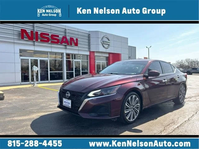 2023 Nissan Altima 2.5 SL FWD photo