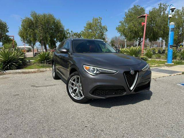 2018 Alfa Romeo Stelvio Ti AWD photo