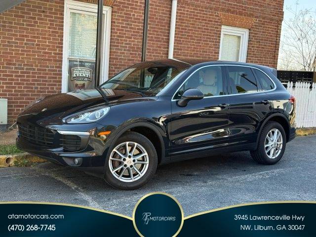 2018 Porsche Cayenne  AWD photo
