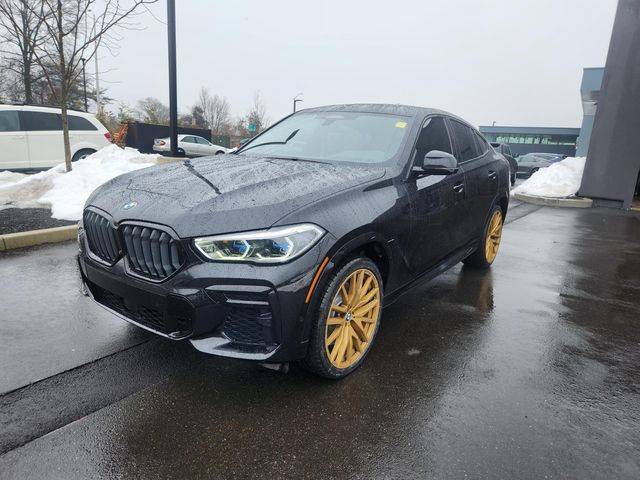 2022 BMW X6 M50i AWD photo
