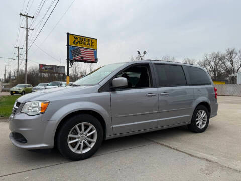 2015 Dodge Grand Caravan SXT FWD photo