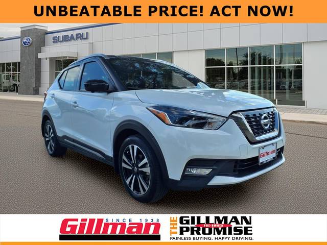 2018 Nissan Kicks SR FWD photo