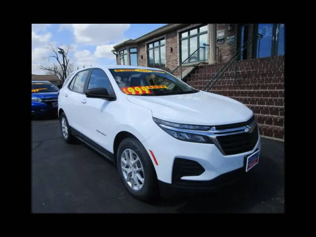2022 Chevrolet Equinox LS FWD photo