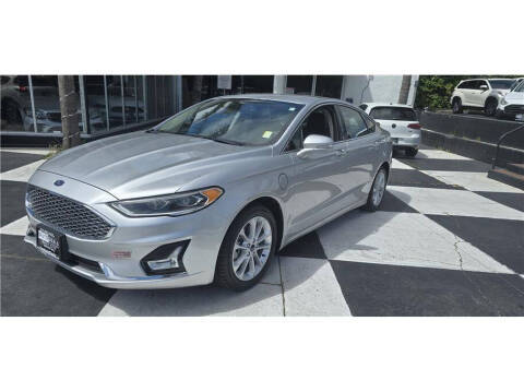 2019 Ford Fusion Energi Titanium FWD photo