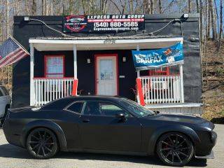 2015 Dodge Challenger SXT RWD photo