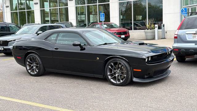 2023 Dodge Challenger R/T Scat Pack RWD photo