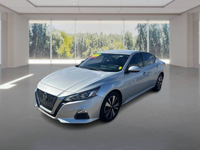 2021 Nissan Altima 2.5 SV FWD photo