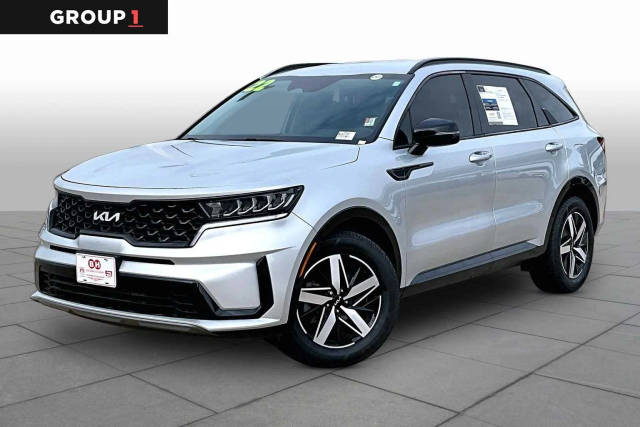 2022 Kia Sorento S FWD photo