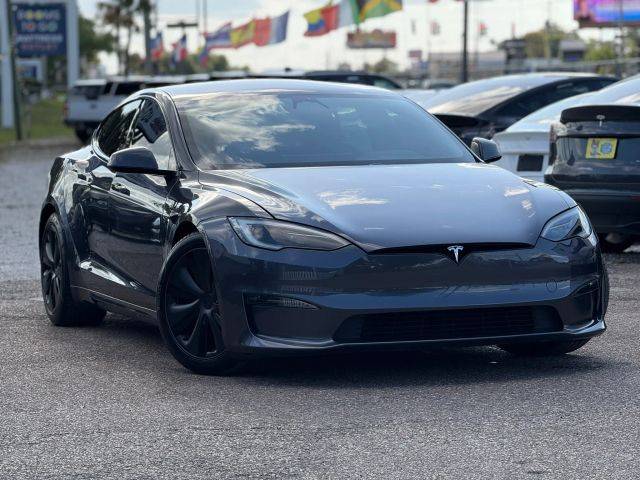 2023 Tesla Model S Standard Range AWD photo