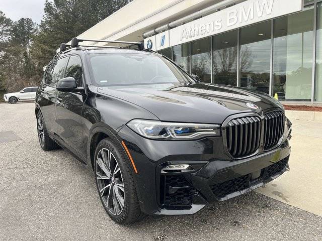 2022 BMW X7 M50i AWD photo