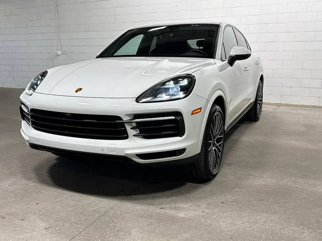 2022 Porsche Cayenne Coupe  AWD photo