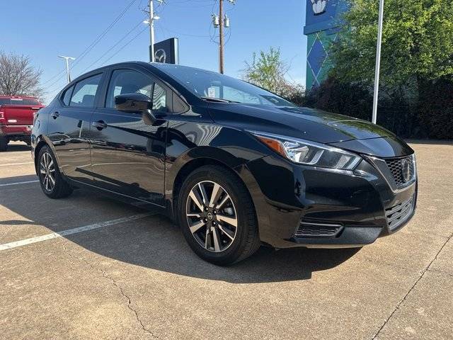 2022 Nissan Versa SV FWD photo