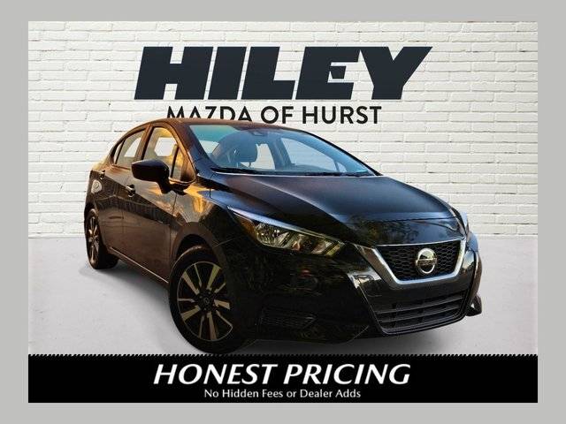 2022 Nissan Versa SV FWD photo