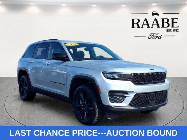 2023 Jeep Grand Cherokee Altitude 4WD photo