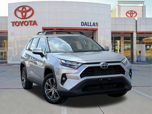 2022 Toyota RAV4 Hybrid XLE Premium AWD photo