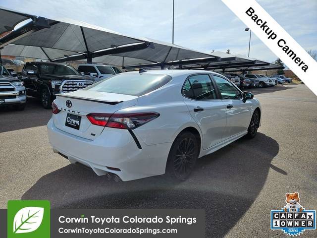 2022 Toyota Camry SE Nightshade FWD photo
